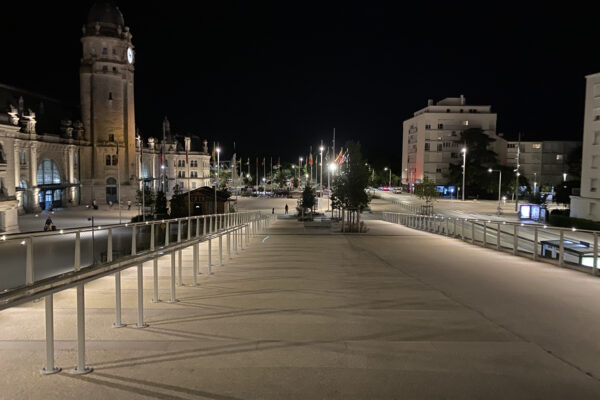 LED PUCK SNAP ST à La Rochelle